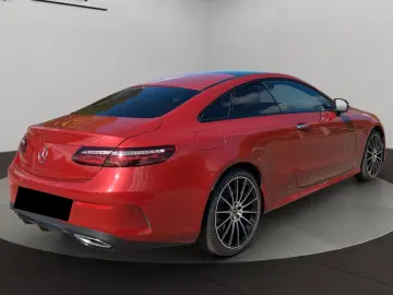 Mercedes-Benz E 450 4MATIC Coupé AMG Line