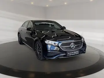 MERCEDES-BENZ E 220 d 4M AMG SUPERSCREEN 21  360  DISTR.