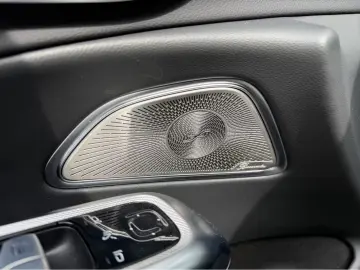 Mercedes-Benz E 220d4M AMG Night Edition Burmester Pano 360