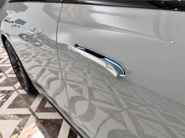 MERCEDES-BENZ 450d Limo. 4Matic AMG Sonderausstattun…