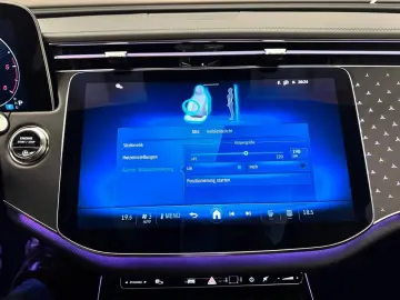 MERCEDES-BENZ 450d Limo. 4Matic AMG Sonderausstattun…