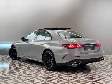 MERCEDES-BENZ 450d Limo. 4Matic AMG Sonderausstattun…