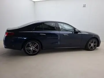 Mercedes-Benz E 220 d 4M AMG Pano Distr 360 Night Burm4D