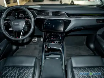 AUDI Q8 e-tron 50 S-line Matrix Pano AHK HuD B&O 360