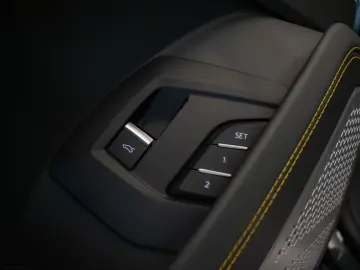 Lamborghini Urus 4.0 V8 Bi-Turbo Pano