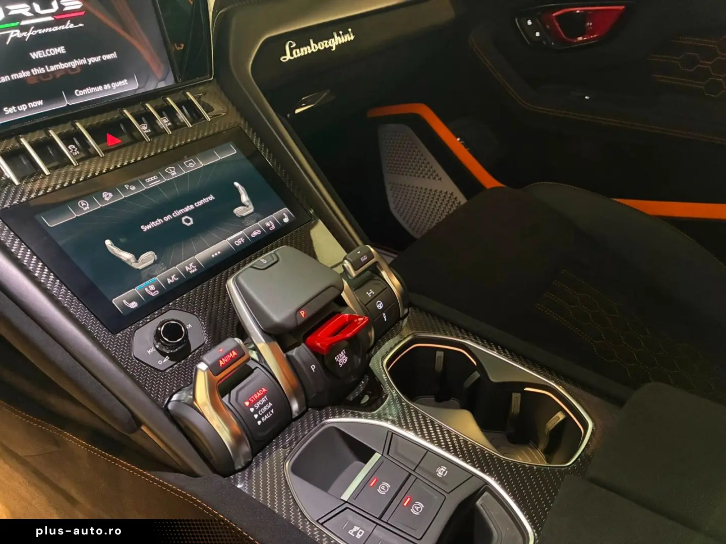 LAMBORGHINI URUS PERFORMANTE - FULL CARBON