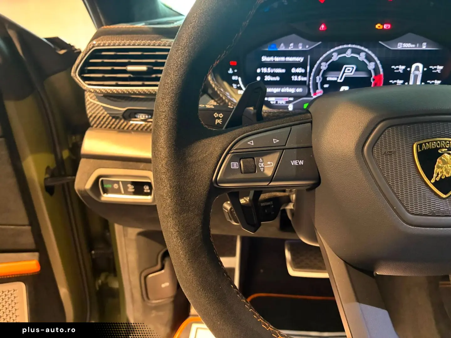 LAMBORGHINI URUS PERFORMANTE - FULL CARBON
