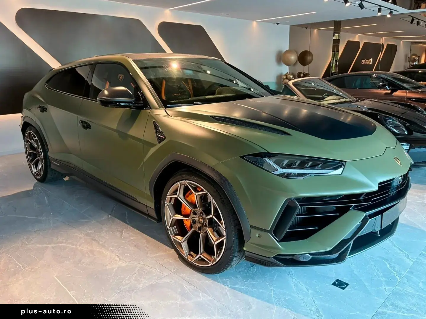 LAMBORGHINI URUS PERFORMANTE - FULL CARBON