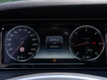 Mercedes-Benz S 350d _AIRMATIC _Dublu Panoramic
