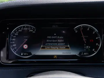 Mercedes-Benz S 350d _AIRMATIC _Dublu Panoramic