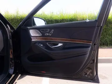 Mercedes-Benz S 350d _AIRMATIC _Dublu Panoramic