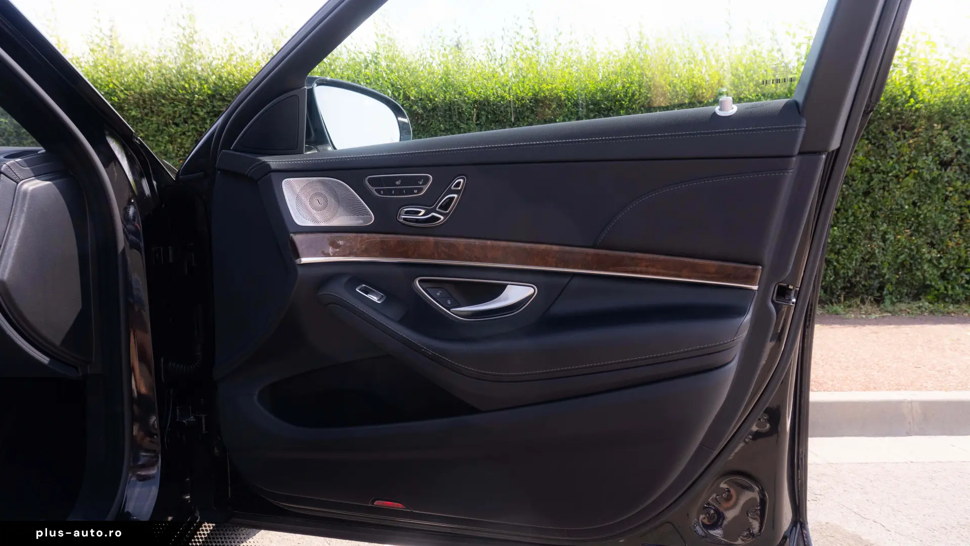 Mercedes-Benz S 350d _AIRMATIC _Dublu Panoramic