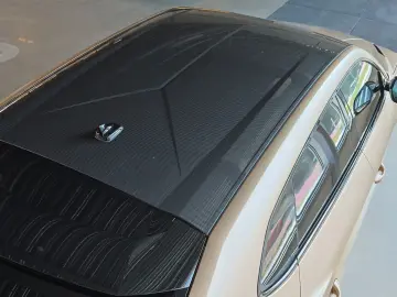 LAMBORGHINI Urus Sport
