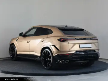 LAMBORGHINI Urus Sport