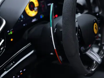 FERRARI Purosangue
