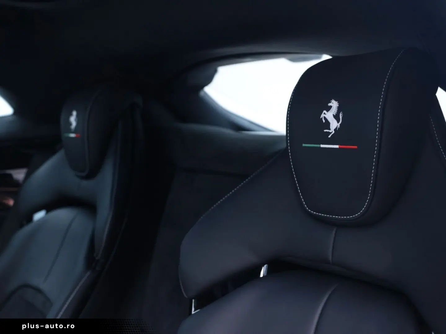 FERRARI Purosangue