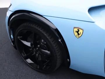 FERRARI Purosangue