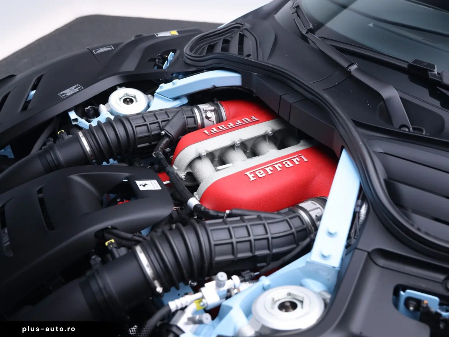 FERRARI Purosangue