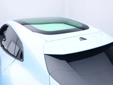 FERRARI Purosangue