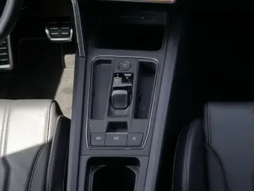 CUPRA Formentor VZ5 2.5 TSI Navi RFK Beats Schalensitz