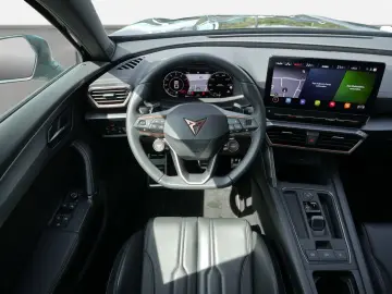 CUPRA Formentor VZ5 2.5 TSI Navi RFK Beats Schalensitz