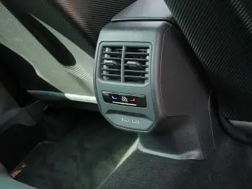 CUPRA Formentor VZ5 2.5 TSI Navi RFK Beats Schalensitz