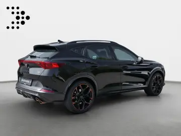 CUPRA Formentor VZ5 2.5 TSI Navi RFK Beats Schalensitz