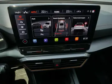 CUPRA Formentor VZ5 2.5 TSI Navi RFK Beats Schalensitz