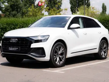 Audi Q8 50 TDI S Line_Quattro_Panoramic_Matrix