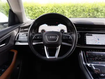 Audi Q8 50 TDI S Line_Quattro_Panoramic_Matrix