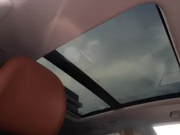 Audi Q8 50 TDI S Line_Quattro_Panoramic_Matrix