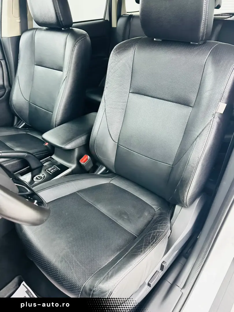 MITSUBISHI OUTLANDER 2017 2.2D E6 4x4 Garantie 12 Luni Rate
