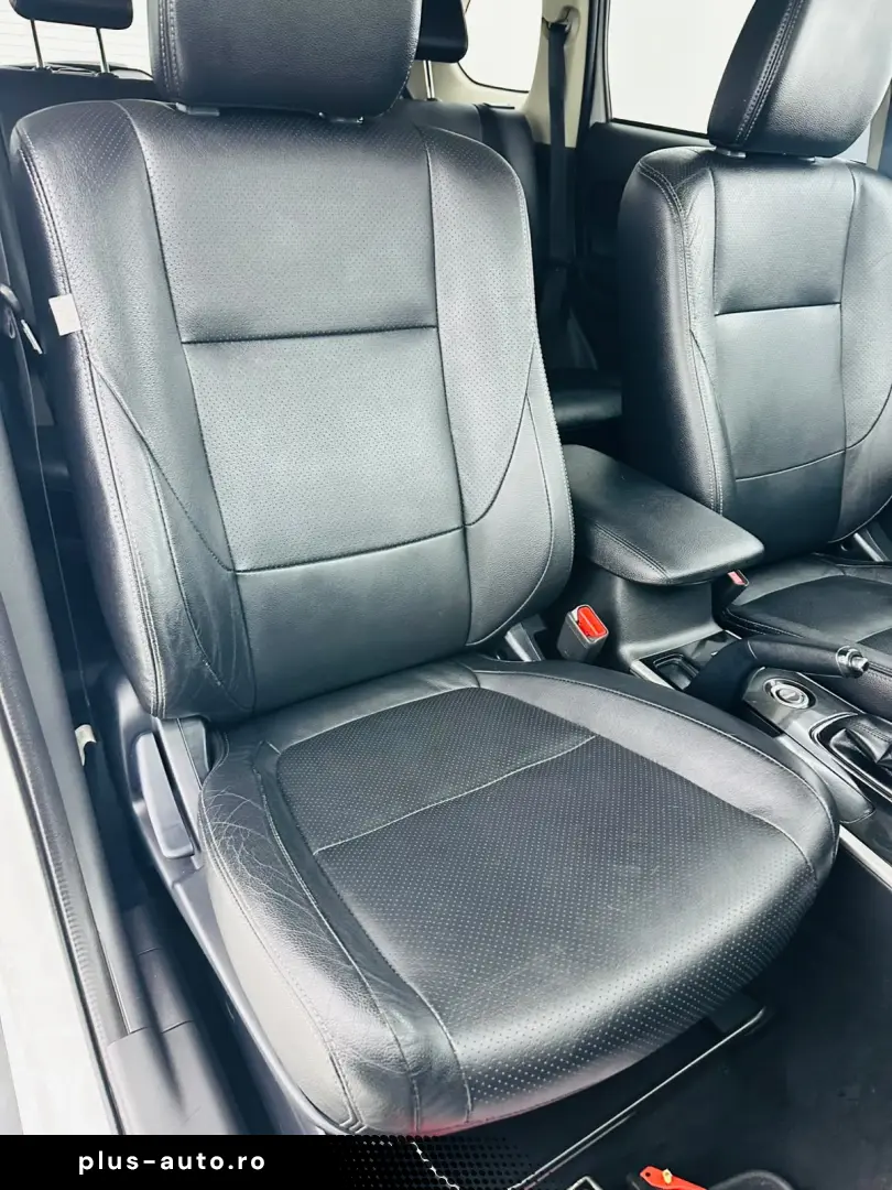 MITSUBISHI OUTLANDER 2017 2.2D E6 4x4 Garantie 12 Luni Rate