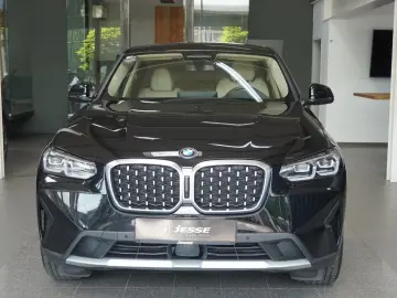 BMW X4 xDrive20d LED ACC R.Cam Gestik AHK