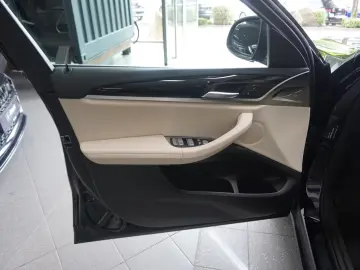 BMW X4 xDrive20d LED ACC R.Cam Gestik AHK