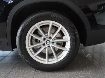BMW X4 xDrive20d LED ACC R.Cam Gestik AHK