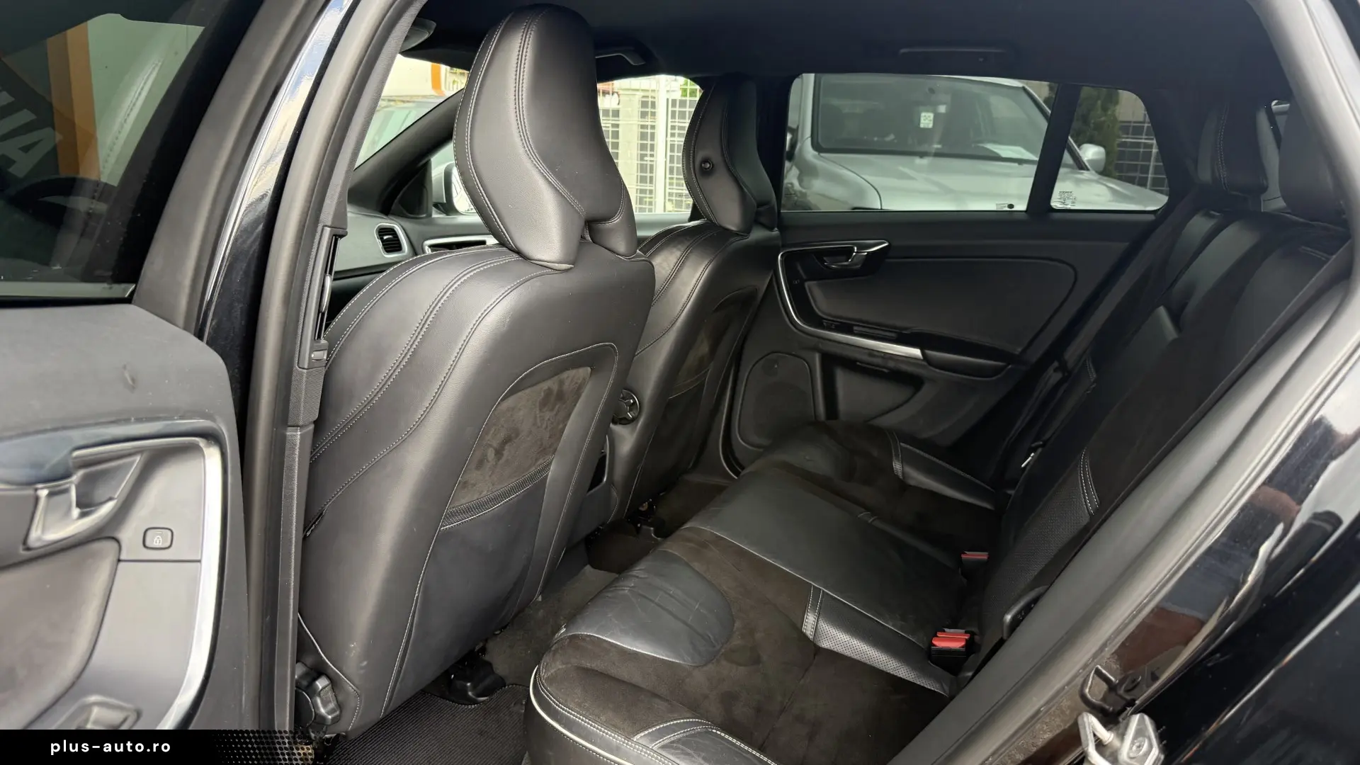 Volvo   V60 R-Design   1.6d   114CP   An 2013   Euro 5   Aut