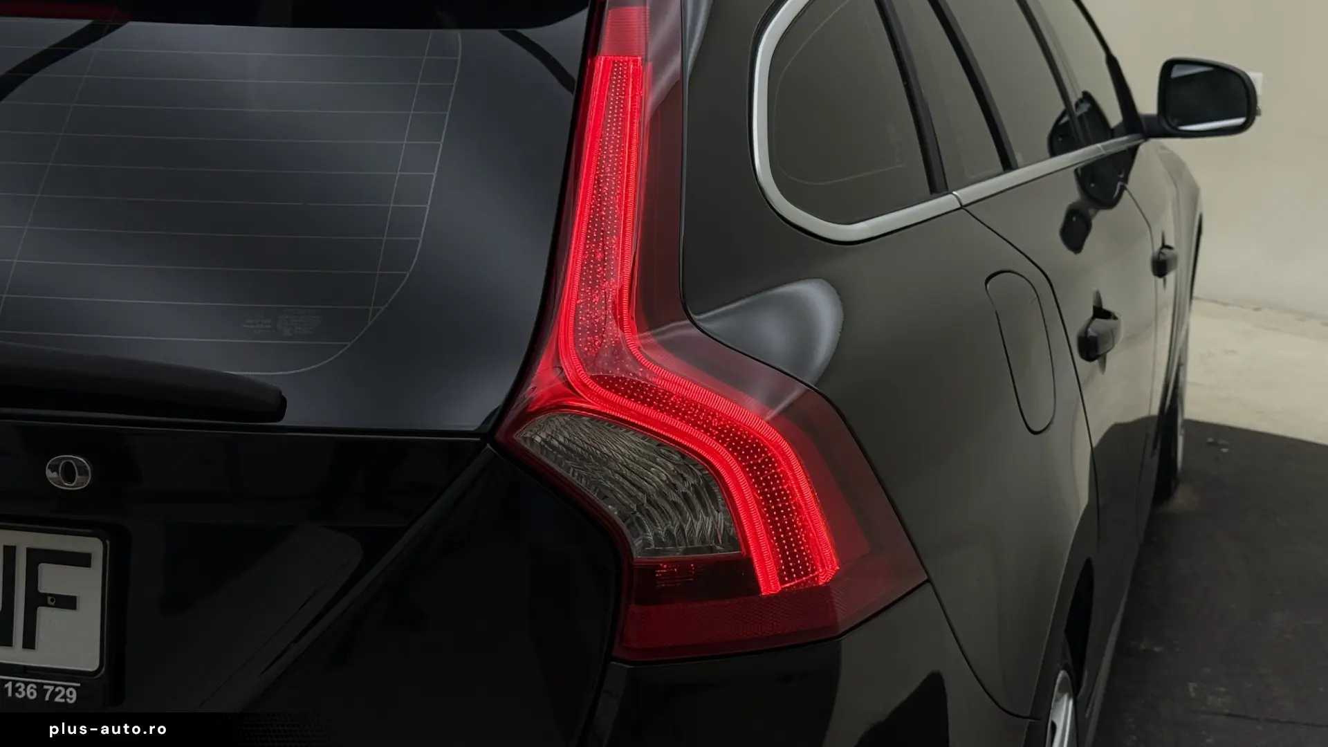 Volvo   V60 R-Design   1.6d   114CP   An 2013   Euro 5   Aut