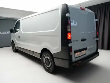 STOC BUCURESTI - RENAULT TRAFIC L2H1 - DETARAT