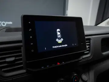 STOC BUCURESTI - RENAULT TRAFIC L2H1 - DETARAT