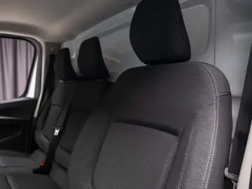 STOC BUCURESTI - RENAULT TRAFIC L2H1 - DETARAT