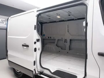 STOC BUCURESTI - RENAULT TRAFIC L2H1 - DETARAT