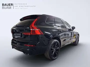 VOLVO XC60 Plus Black Edition Recharge Plug-In Hybrid