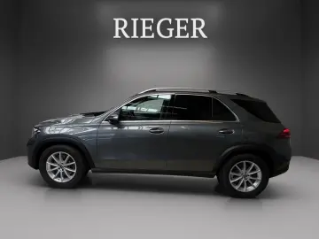 MERCEDES-BENZ GLE 450 d 4M 360  Pano AHK Multibeam Burmester
