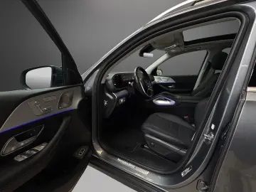 MERCEDES-BENZ GLE 450 d 4M 360  Pano AHK Multibeam Burmester