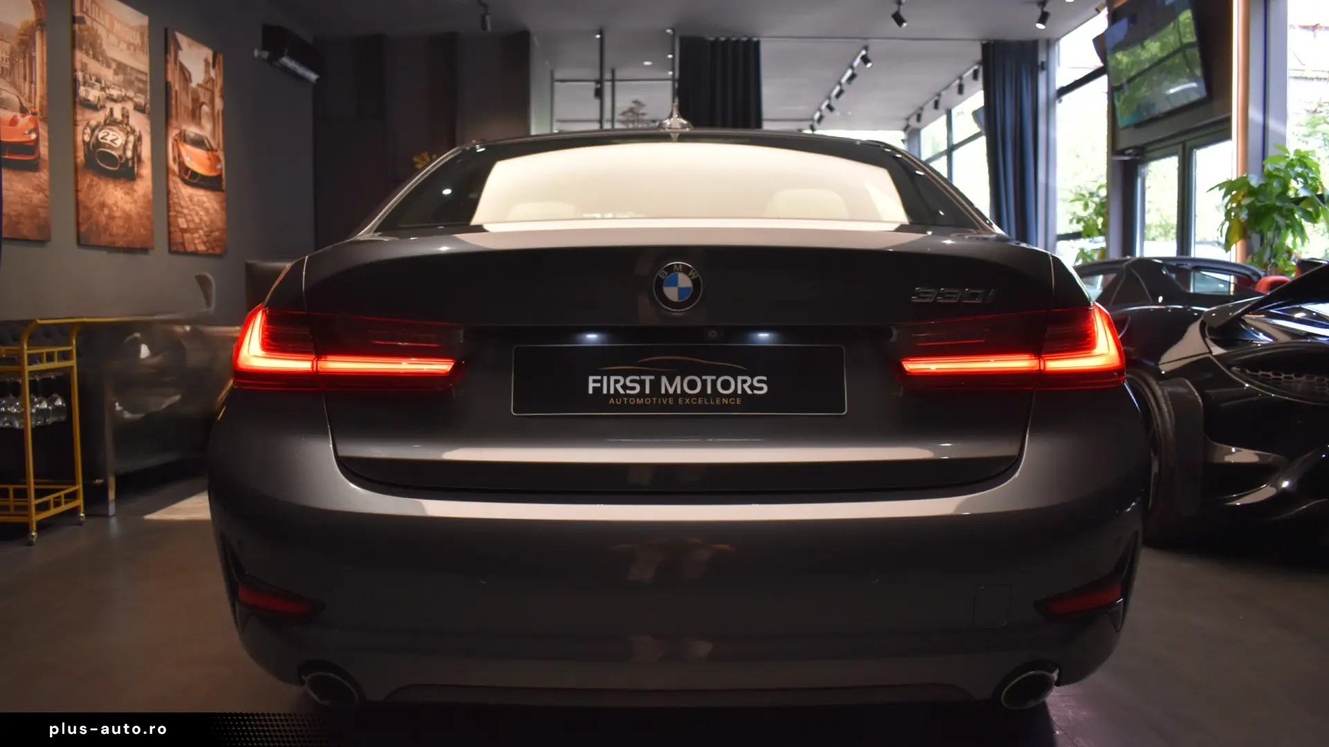 BMW Seria 3 330i Aut. Sport Line