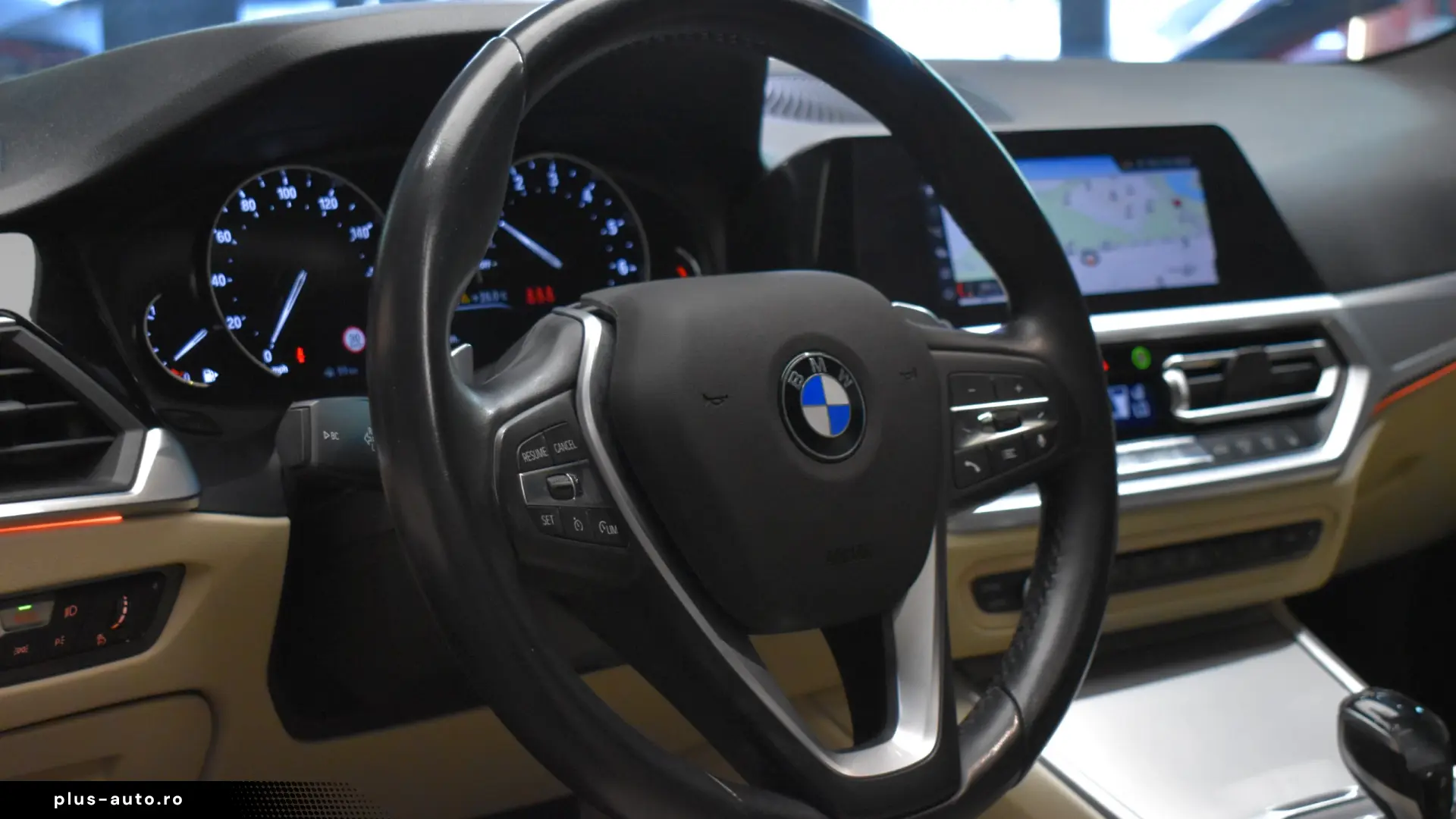 BMW Seria 3 330i Aut. Sport Line