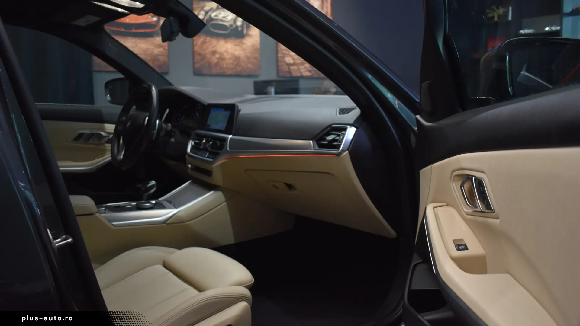 BMW Seria 3 330i Aut. Sport Line