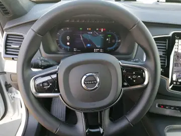 VOLVO XC90 Ultra Dark Nappa AHK 360Grad 21 Zoll uvm. a