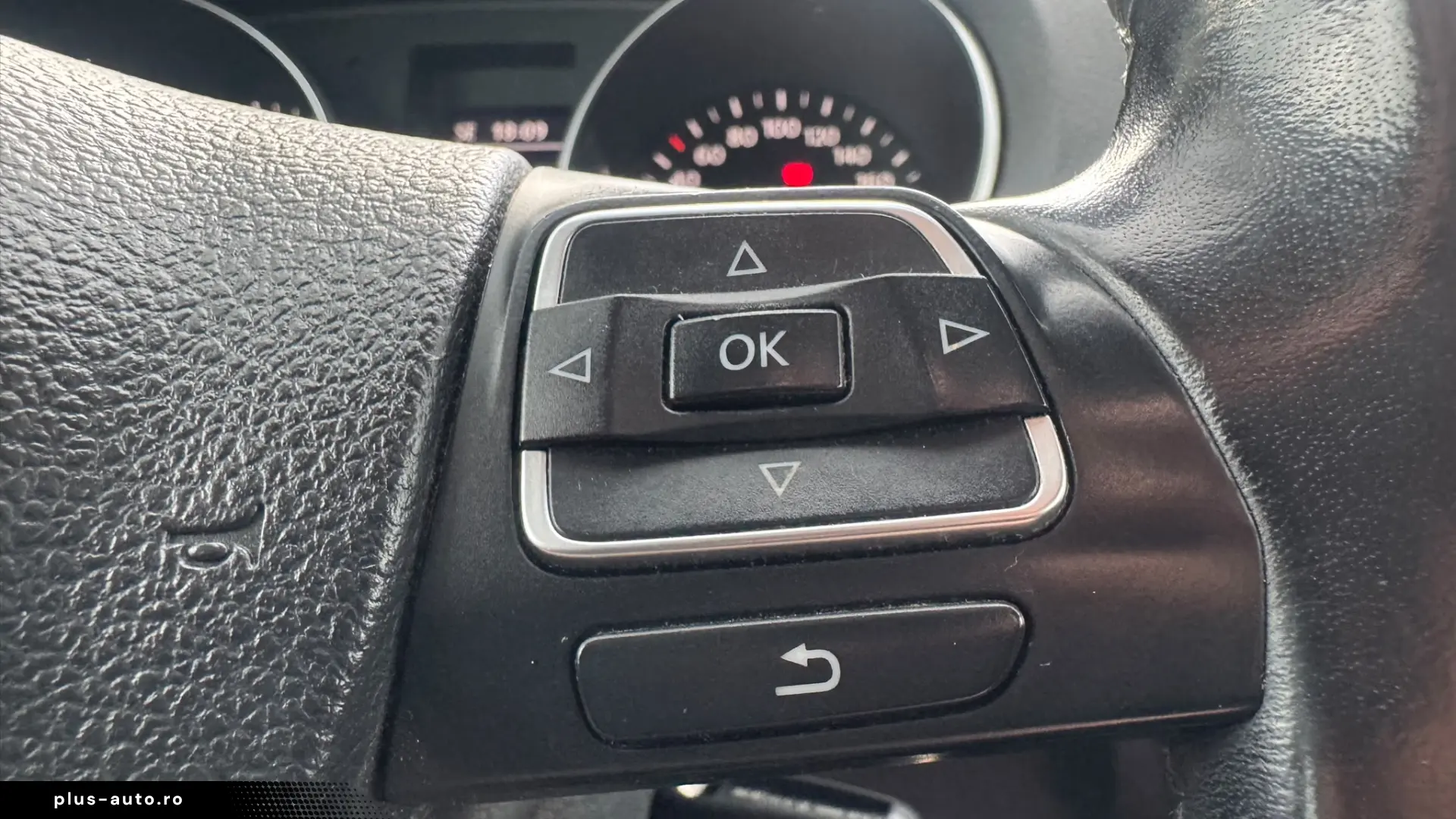 Volkswagen Golf VI 1.6 TDI Bi-Xenon Navi Climatronic
